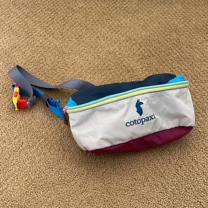 Cotopaxi Bataan hip pack